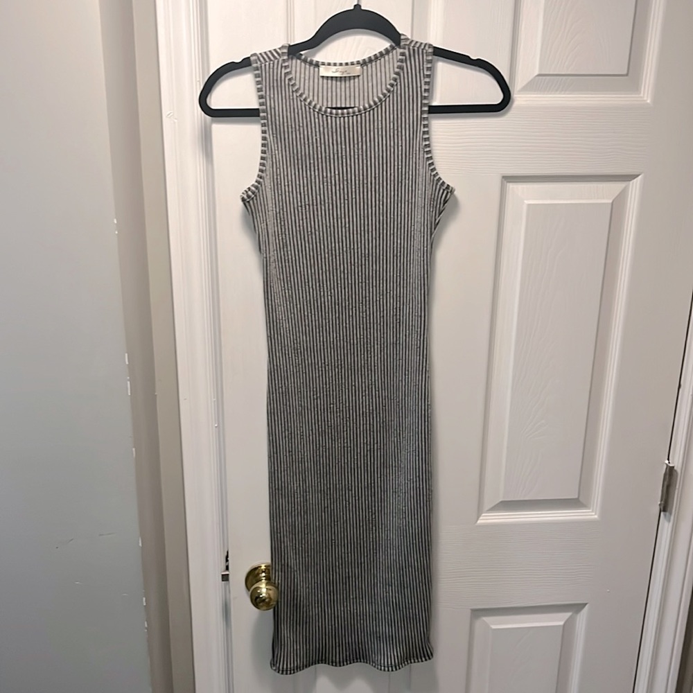 Gaze Ribbed Bodycon Midi Dress